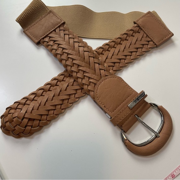 Adrienne Vittadini Braided Belt Featuring Elastic Back and Silver Tone Hardware - Picture 4 of 8